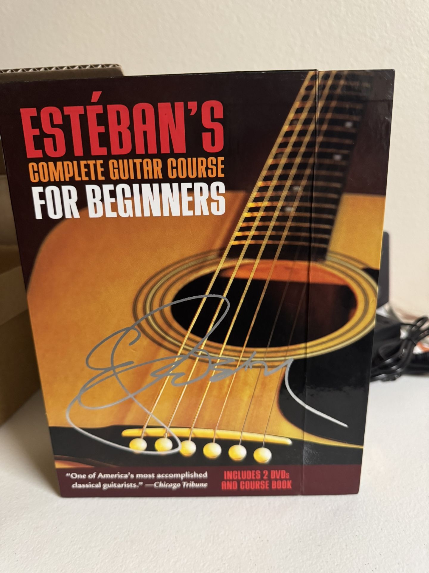Estrban's Complete Guitar Course for Beginners w/2 CD's Used/excellent