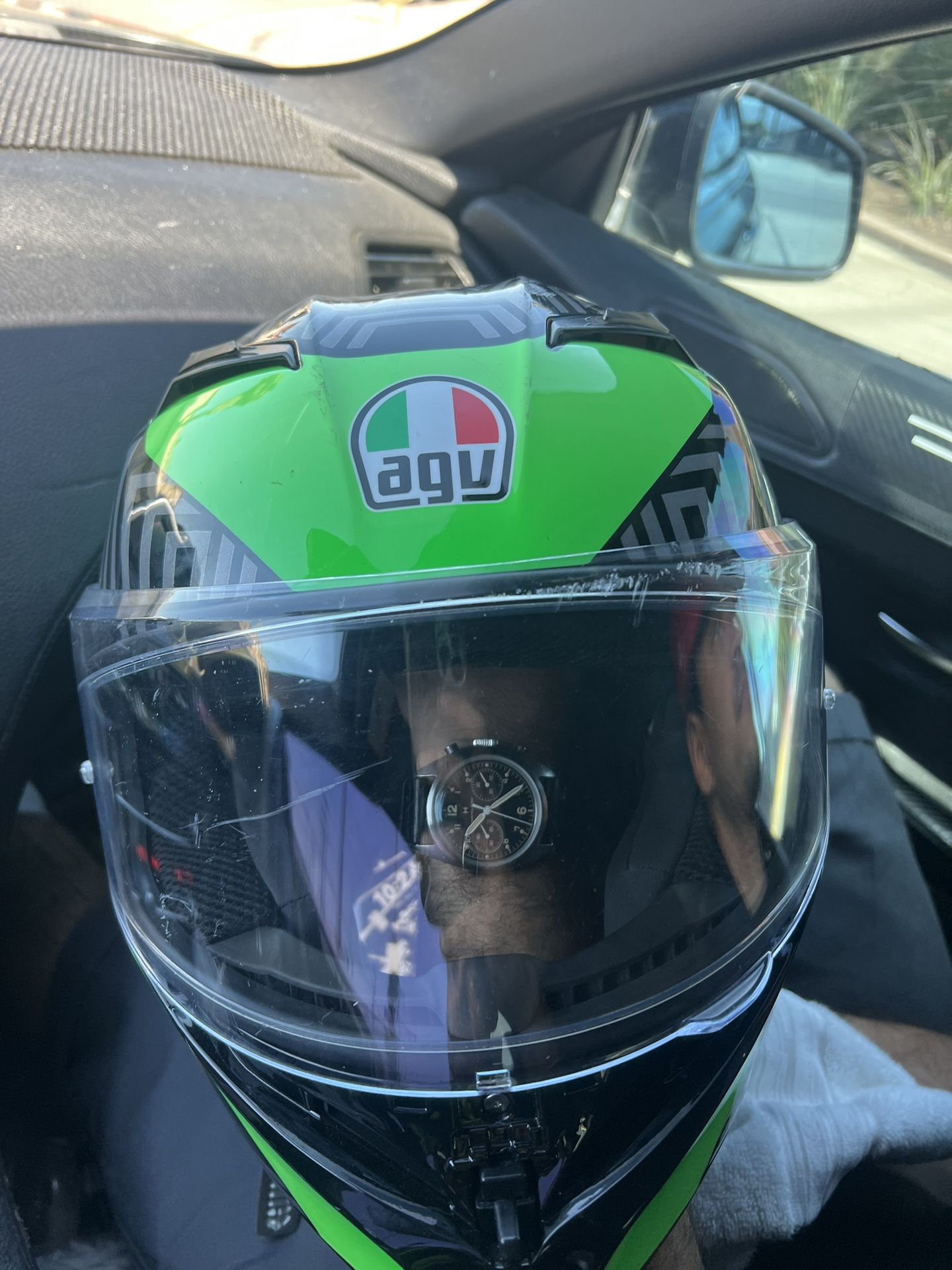Motorcycle Helmet 60$ 