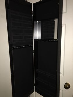 Hanging or Standing Jewelry holder