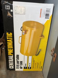 Central Pneumatic 11 Gallon Portable Air Tank