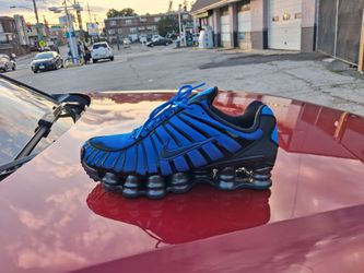Brand New And Original Women Nike Shox Sneakers Size 6.5
