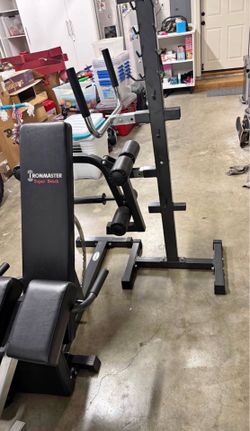 Ironmaster Super Bench with full attachment set. Commercial-grade 11-gauge steel - the compact-home-gym gold standard. All solid and fully functional,