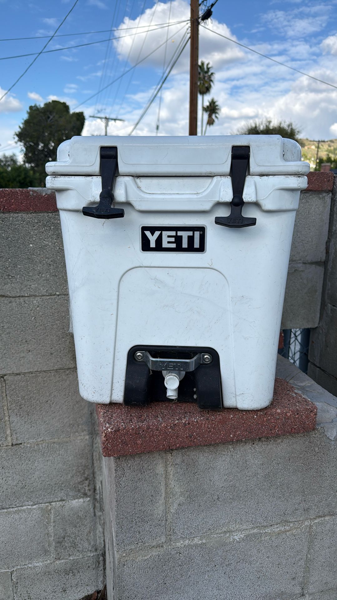 Yeti Cooler 6G