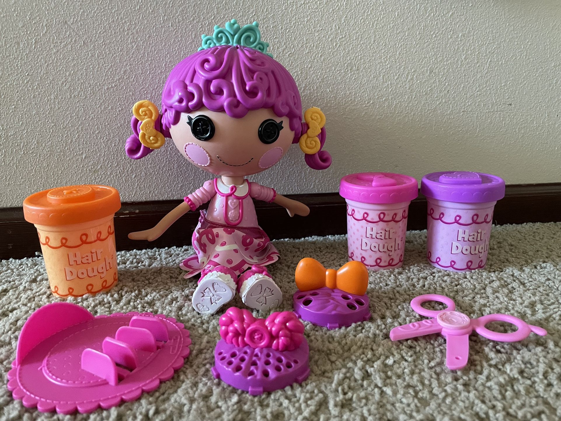 Lalaloopsy hair-dough Activity Doll