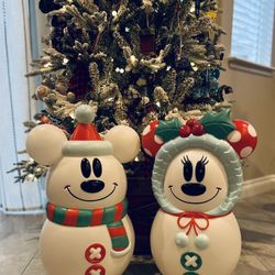 New Christmas 2021 Blow Mold Mickey & Minnie Snowman
