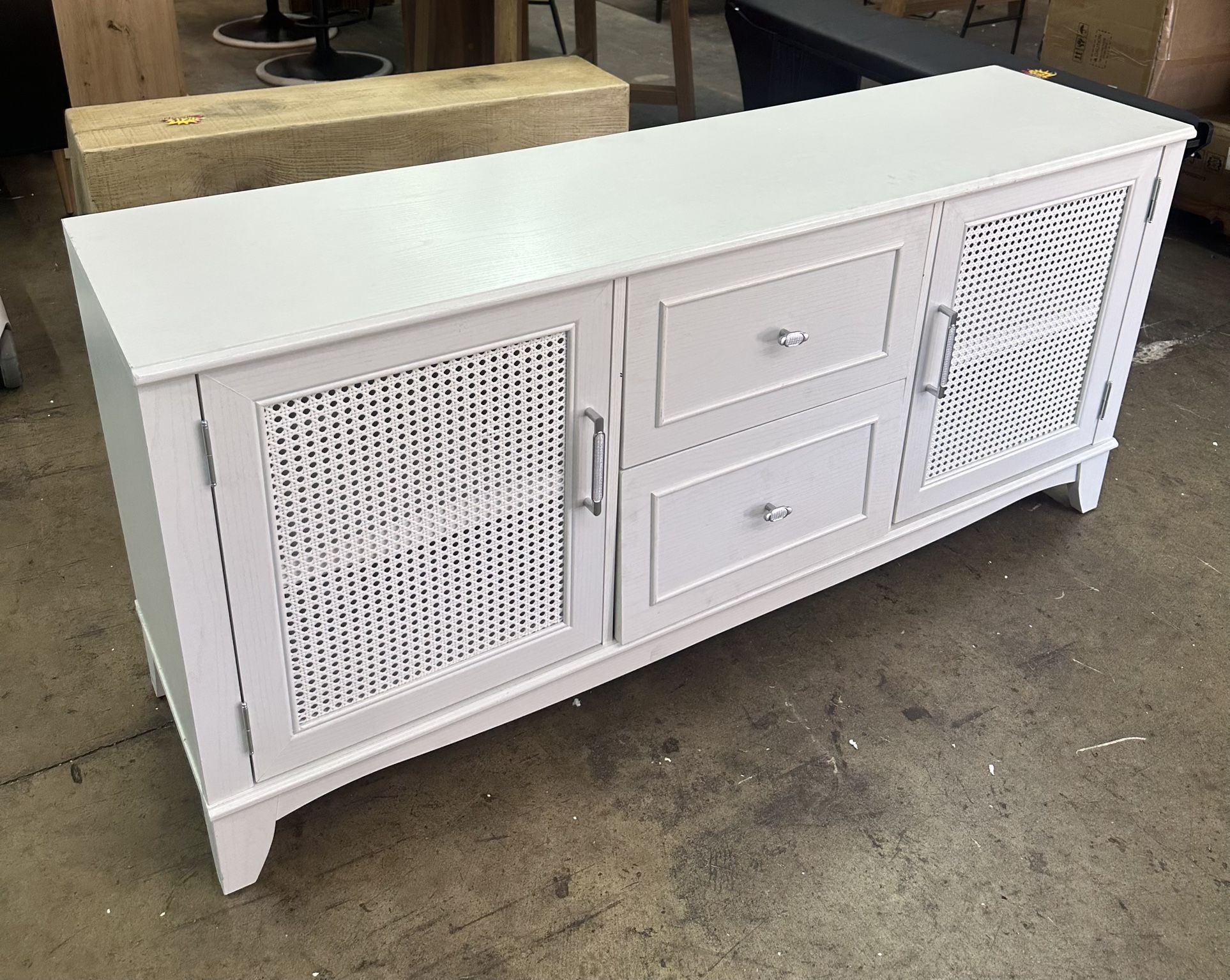 new assembled TV Console, Bright White and silver Modern Media Console with 2 drawers 2 Doors Storage, for Living Room Furniture, Large TV Stand