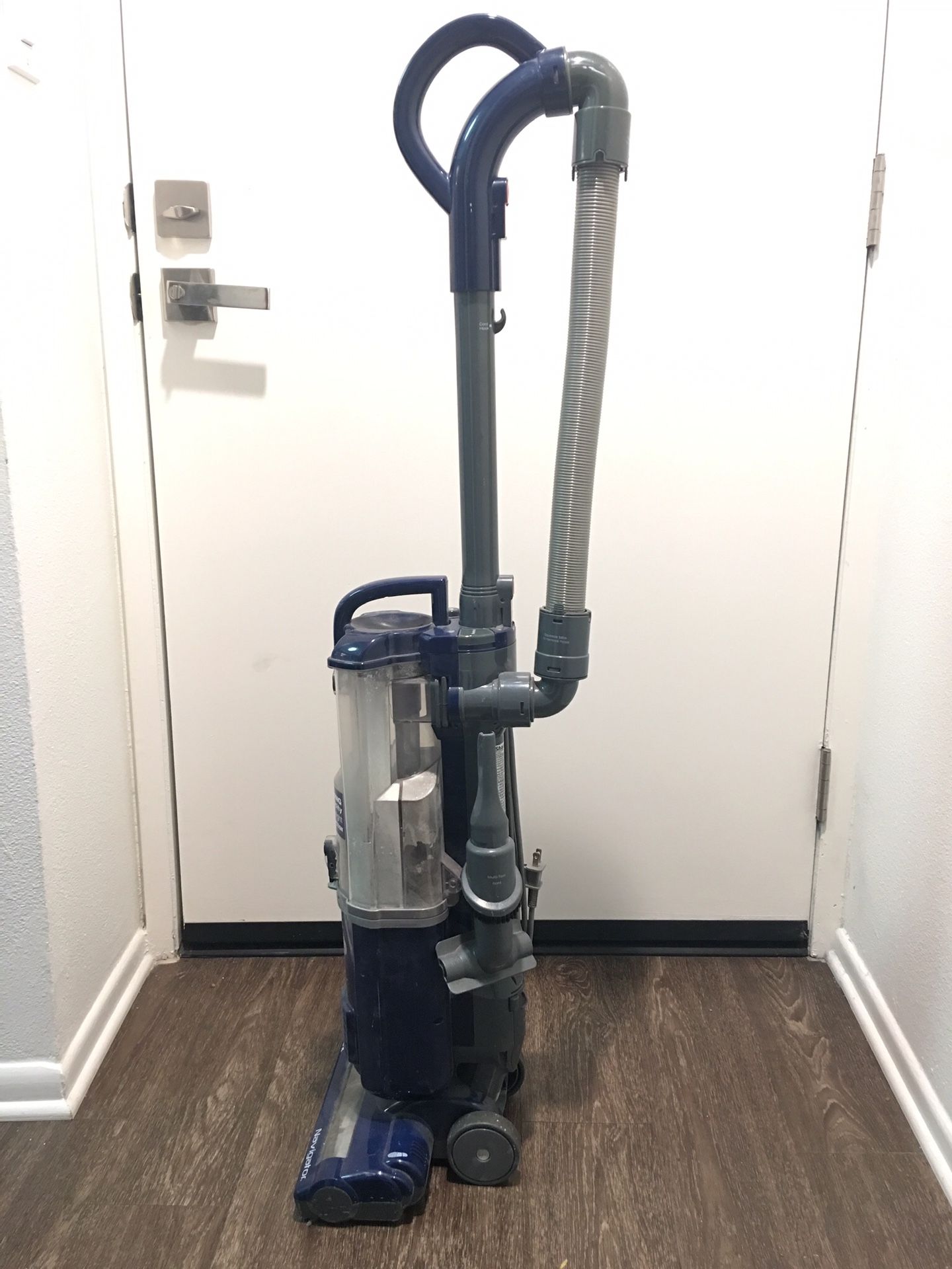 Vacuum Shark Navigator model NV105 26 for Sale in Los Angeles, CA OfferUp