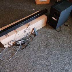Samsung soundbar, subwoofer, remote