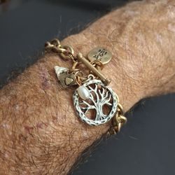 Goldtone Chunky Chain Charm Bracelet With " Tree Of Life Pendant " Toggle Clasp 7"