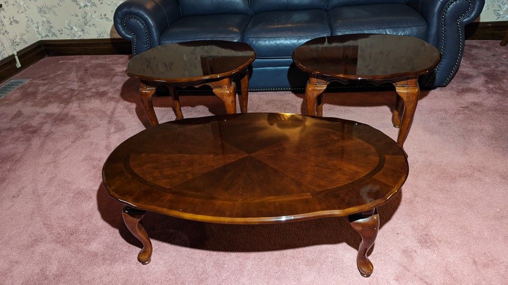 Coffee Table With Two End Tables