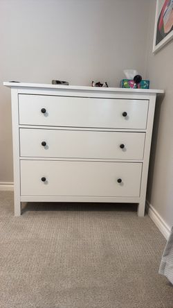 IKEA Like New White 3-Drawer Dresser with Black Knobs