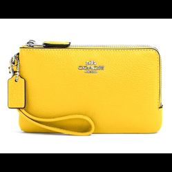 NWT COACH Silver/ Canary Double Corner Zip Wristlet