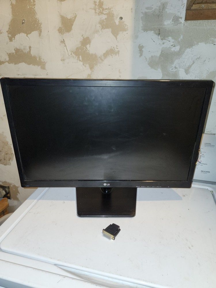 3 Computer Monitors