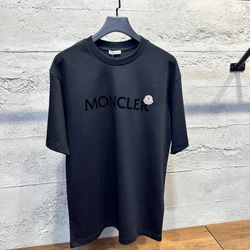 Moncler t-shirt