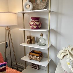 Bookshelf (5 Shelf Ladder)