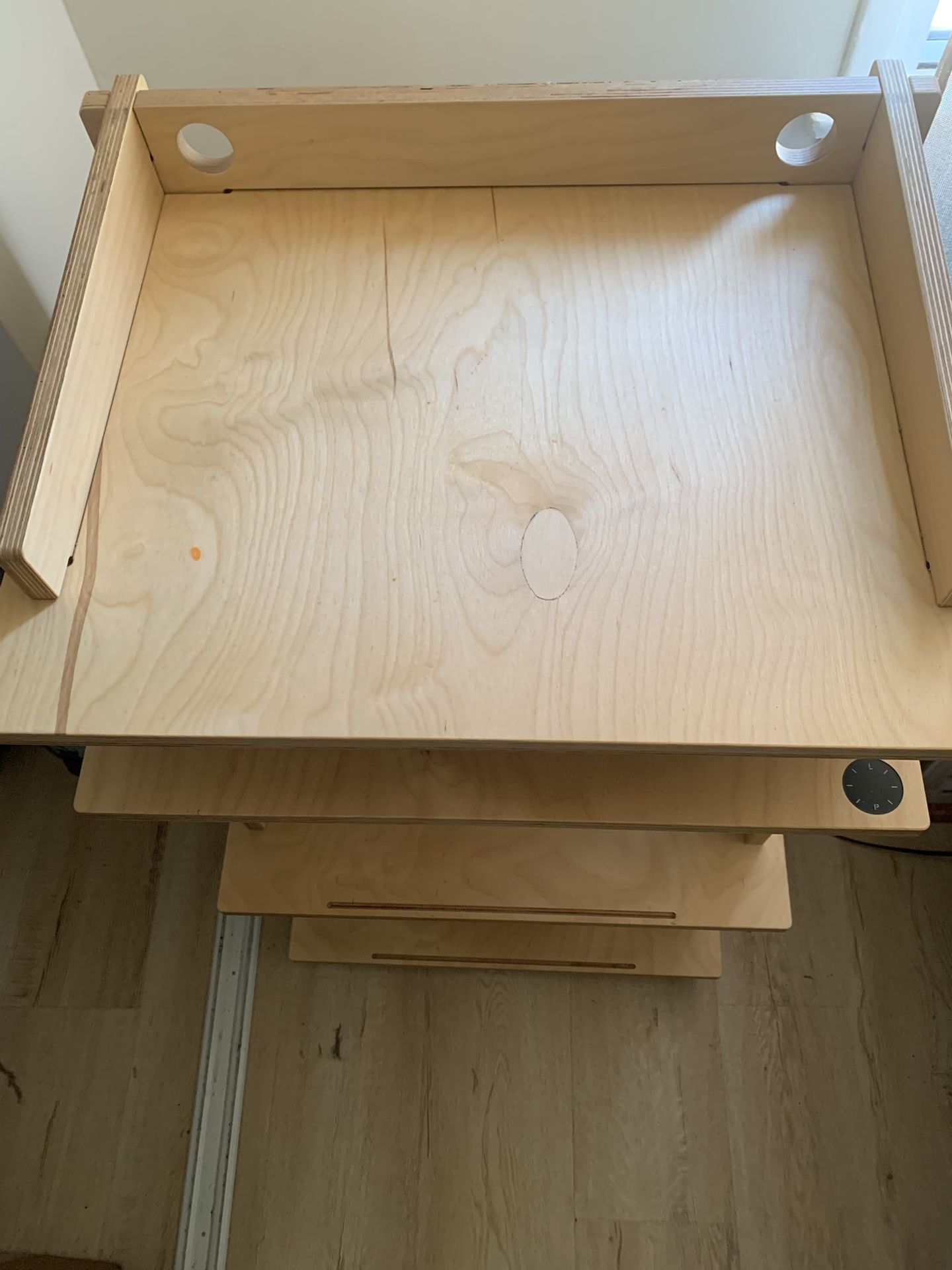LINO PHONO STORAGE STAND BRAND NEW!