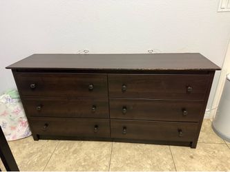 6 drawer Dresser