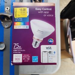 2 Philips WiFi Bulbs 