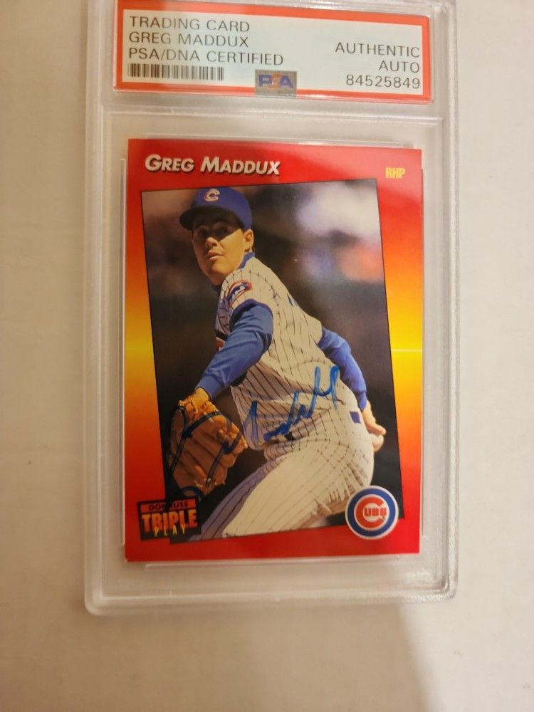 Greg Maddux Signed Card PSA