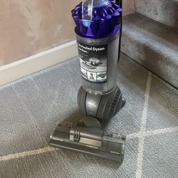 DYSON 