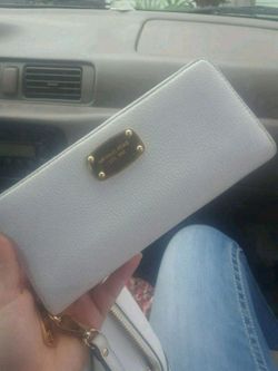 Michael kors wallet