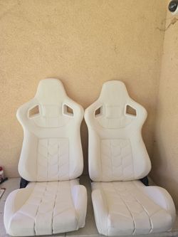 Universal Racing Seats