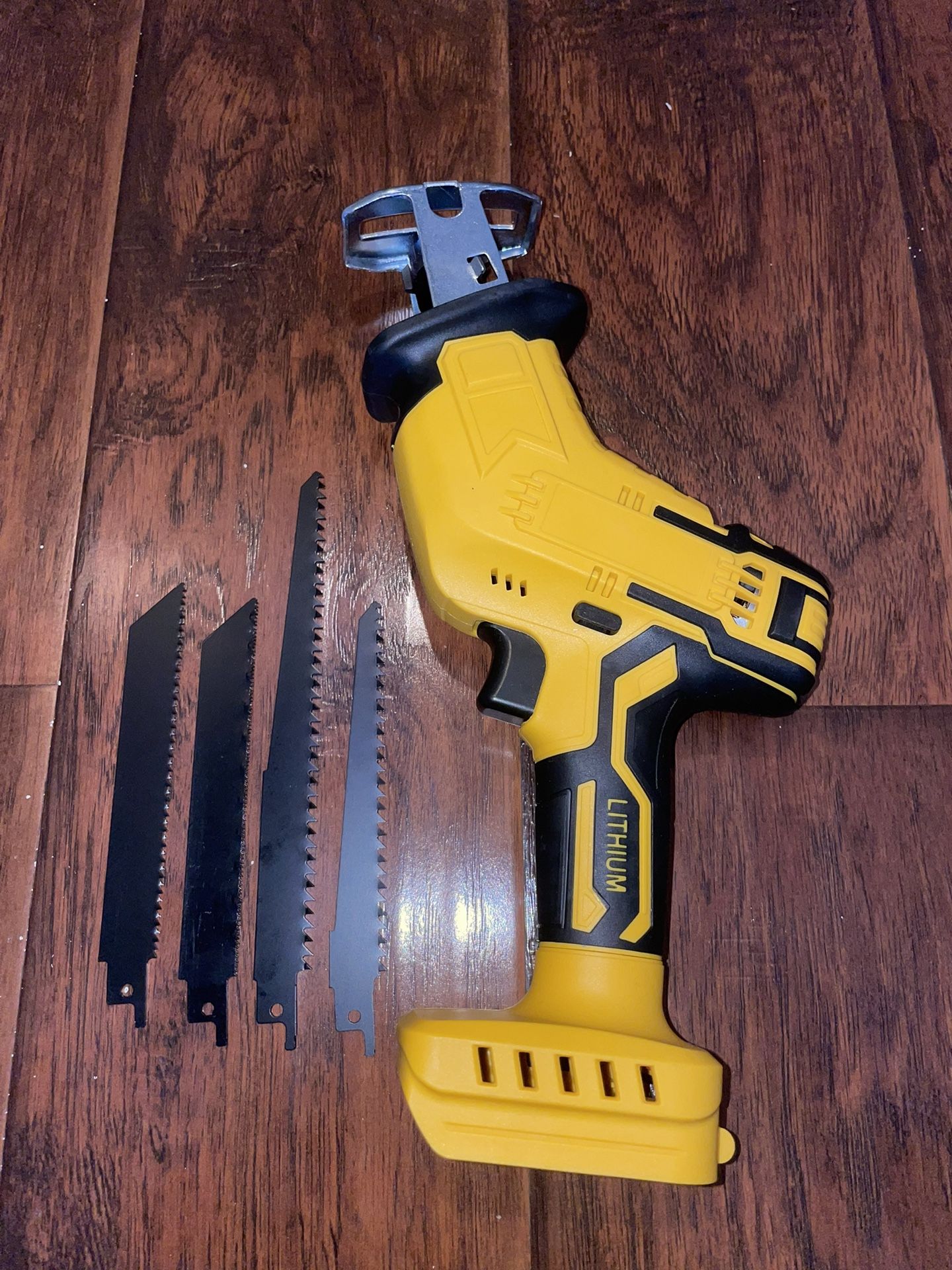 Electric Cordless Saw, Cordless Saw Blade - Brushless Power Tool For Wood, Metal, And PVC Cutting