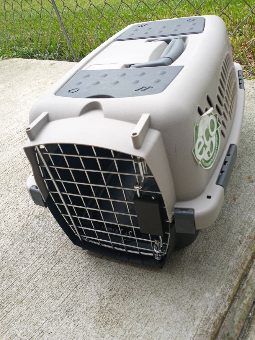 Small   Pet  Carrier 