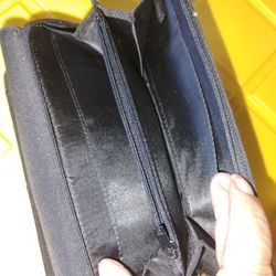 Black Wallet