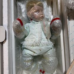 Danbury Mint Sweet Dreams Porcelain Doll