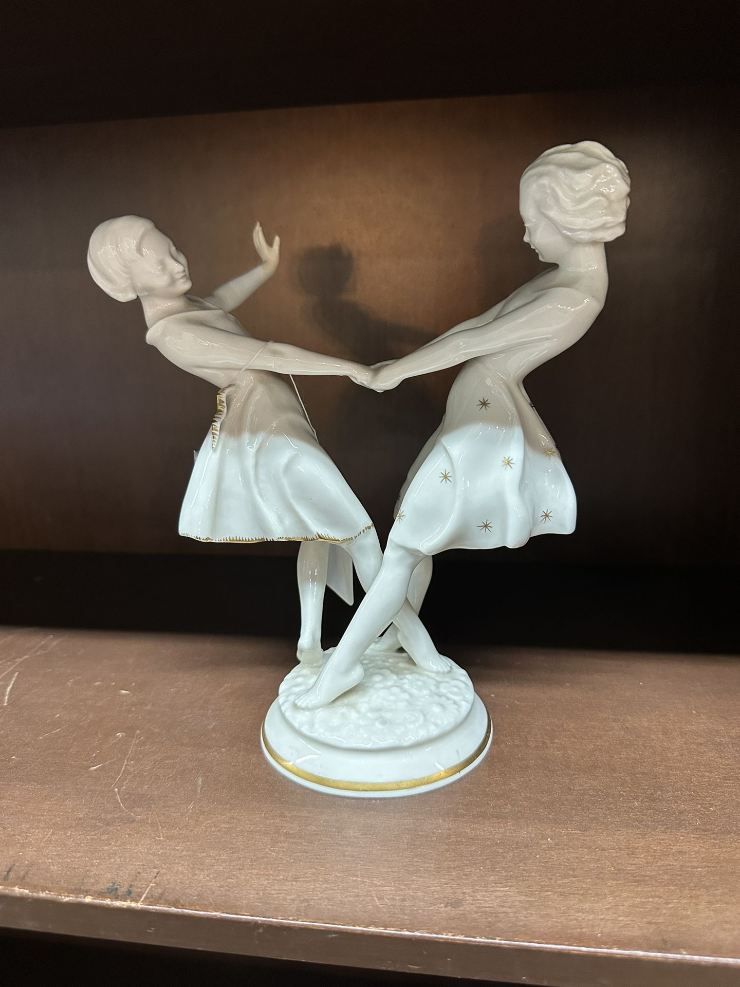 Vintage Germany Hutschenreuther Porcelain Figurine Reigenspeil Round Dance 8.5"