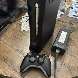 Xbox 360 With Remote And All Cords