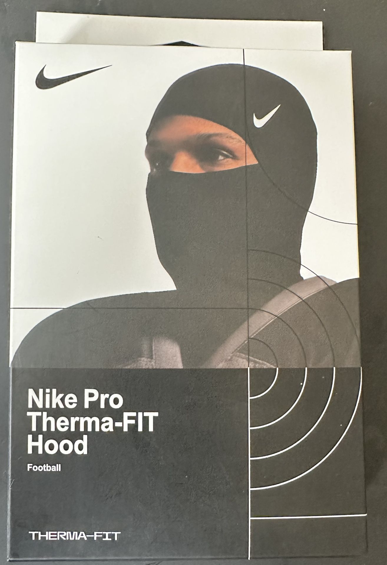 Nike pro Therma FIT Hood One Size