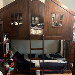 Pottery Barn Tree House Bunk Bed 