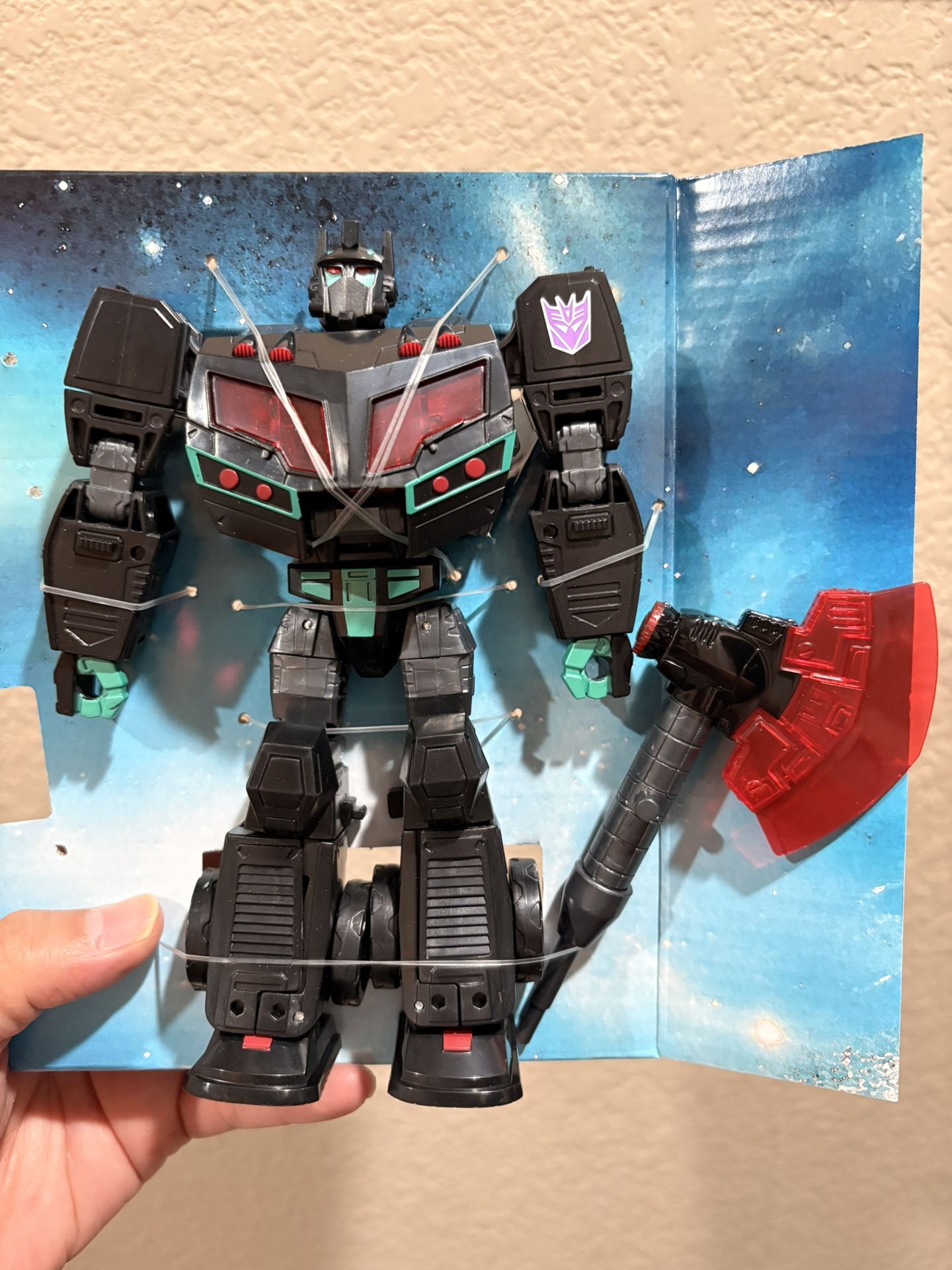 Transformers AGE OF THE PRIMES Nemesis Prime Voyager Class Figure