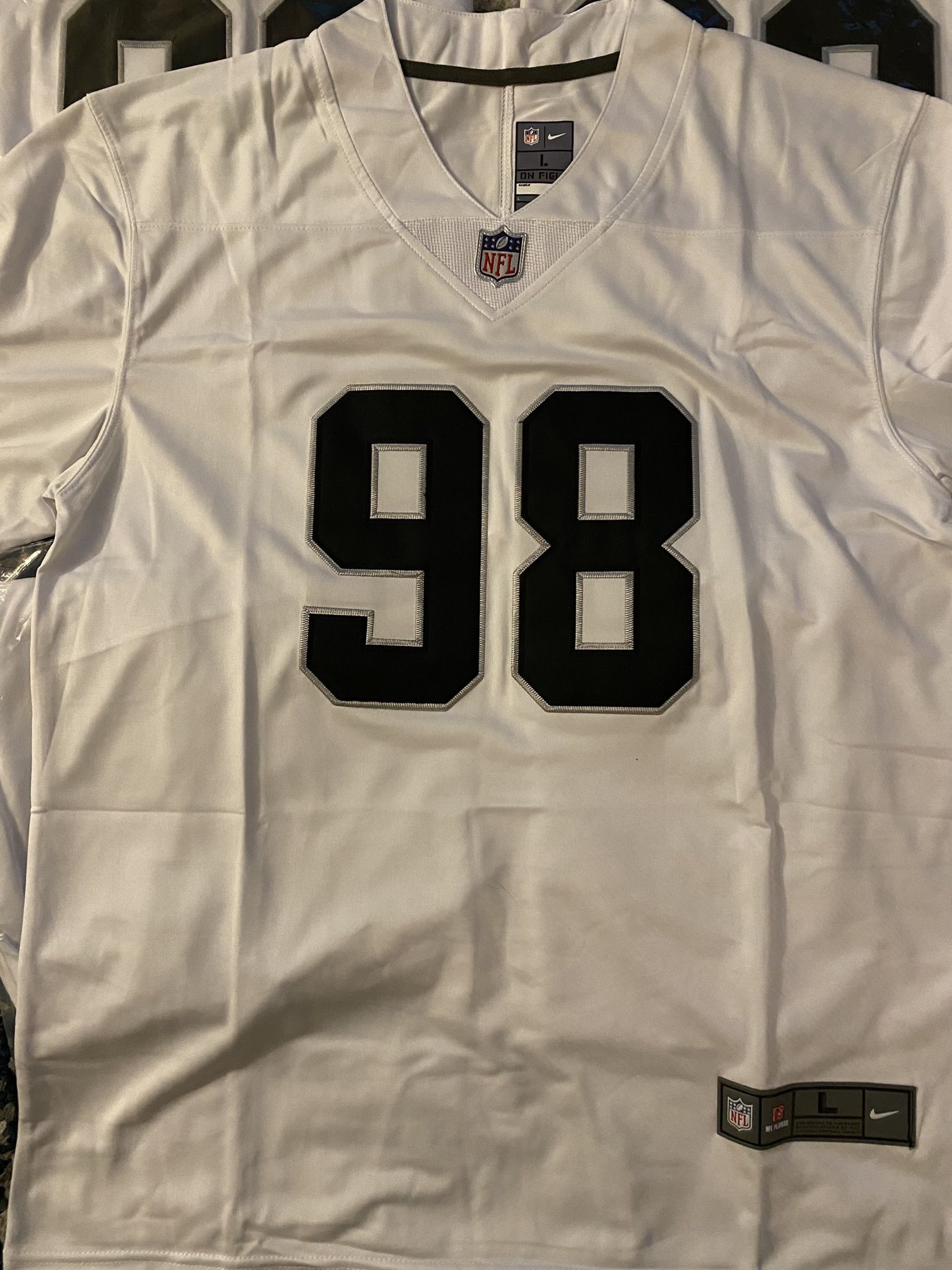 Men's Las Vegas Raiders Maxx Crosby White Alternate Vapor Limited Jersey🏈