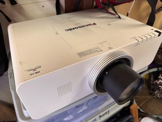 Projector! Great condition