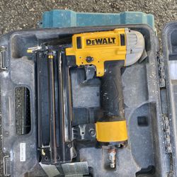 Finish Gun Dewalt 18 G