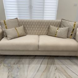 Sofa / Couches Brand New