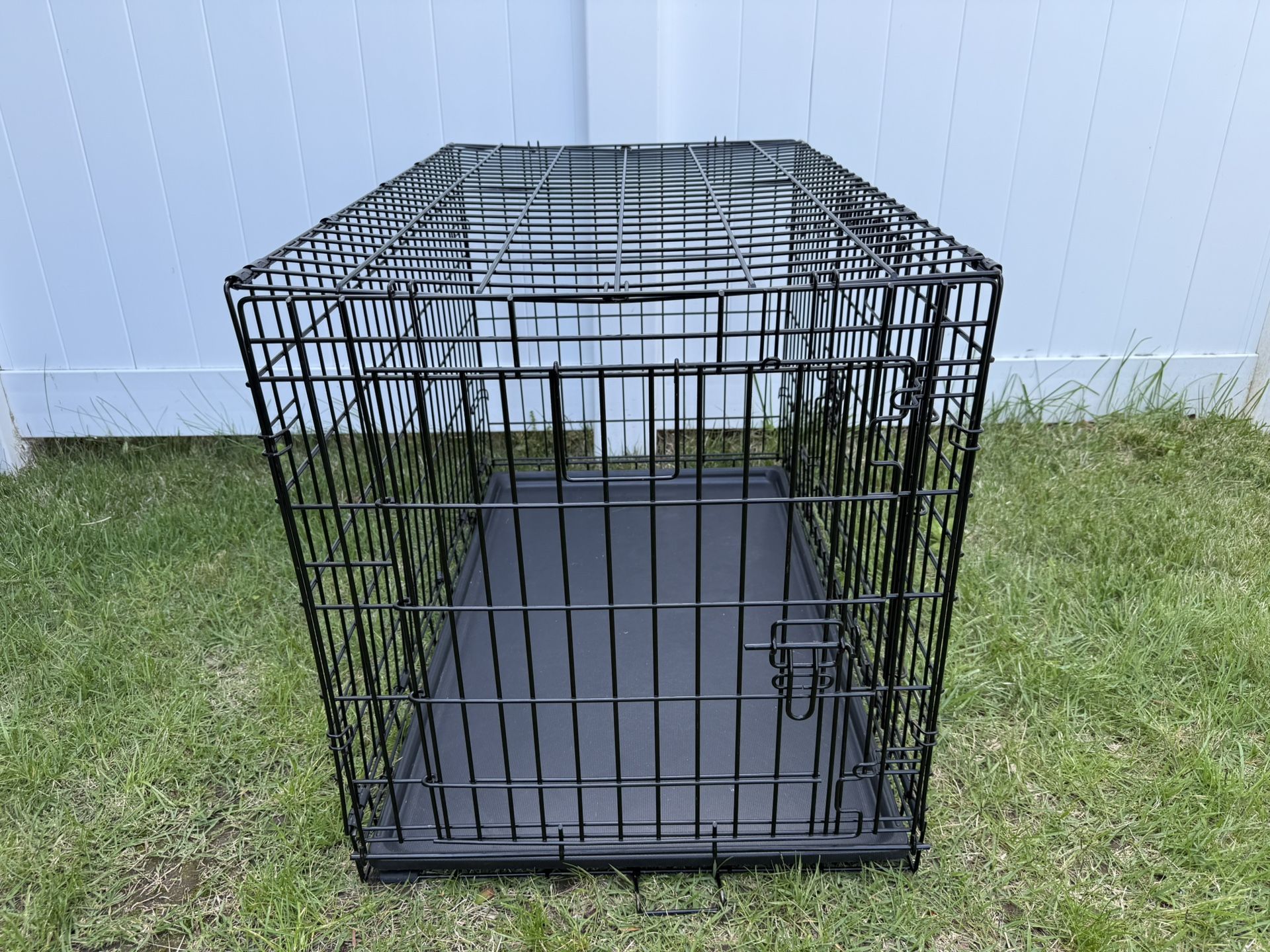 Folding metal dog crate with two doors