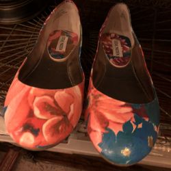 Steven Madden Flats 