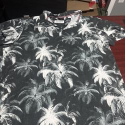 Tommy Bahama The Bahama Coast XL/TG  Hawaiian Shirt Poly Blend Green Palm Trees