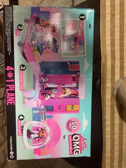 LOL Surprise OMG Plane 4 in 1 Playset White With 50 Surprises