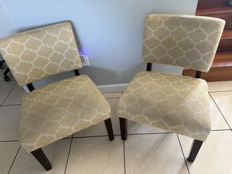 Set of 2 Upholstered Chairs