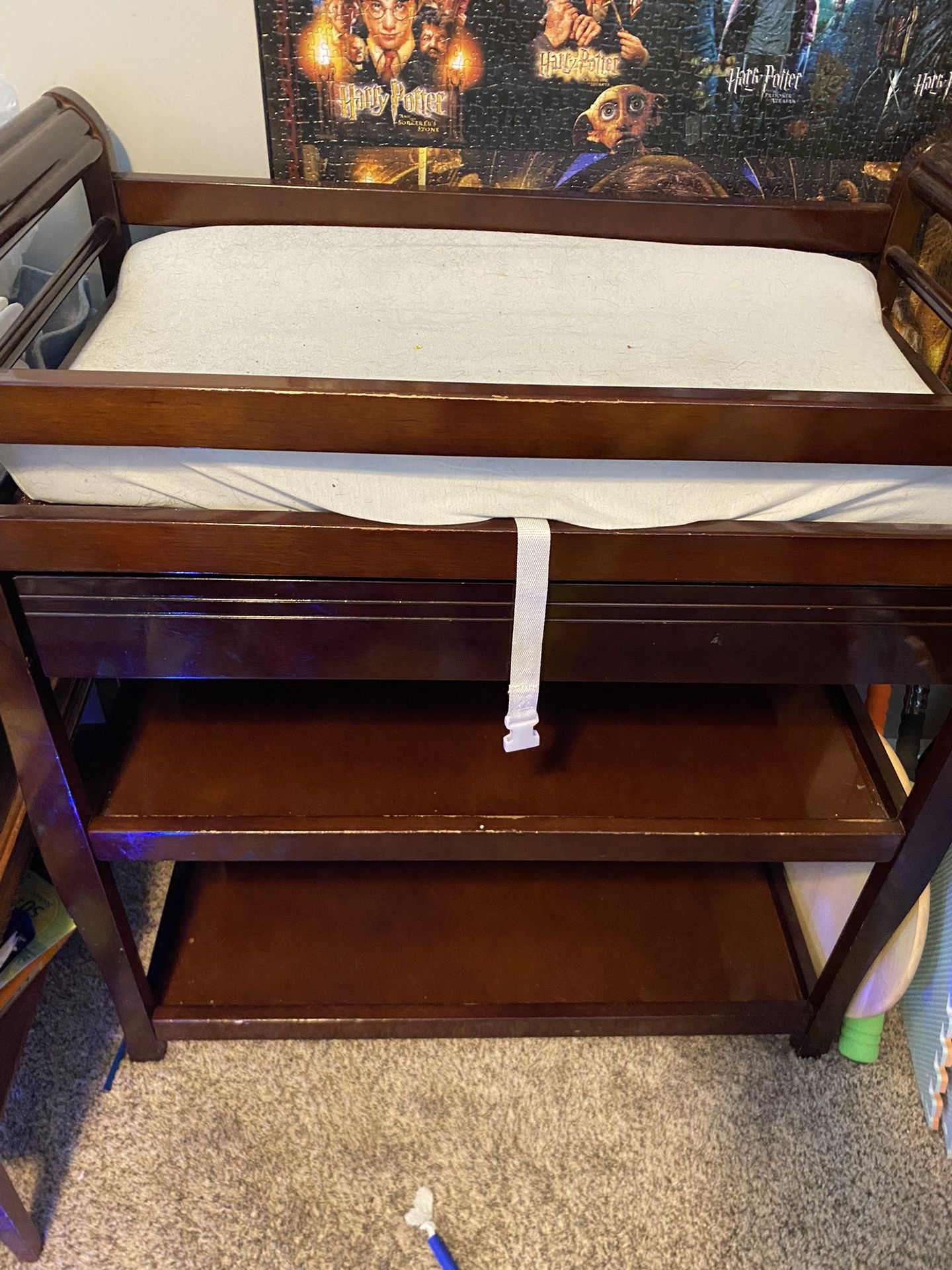 Changing Table With Pad And 3 Covers