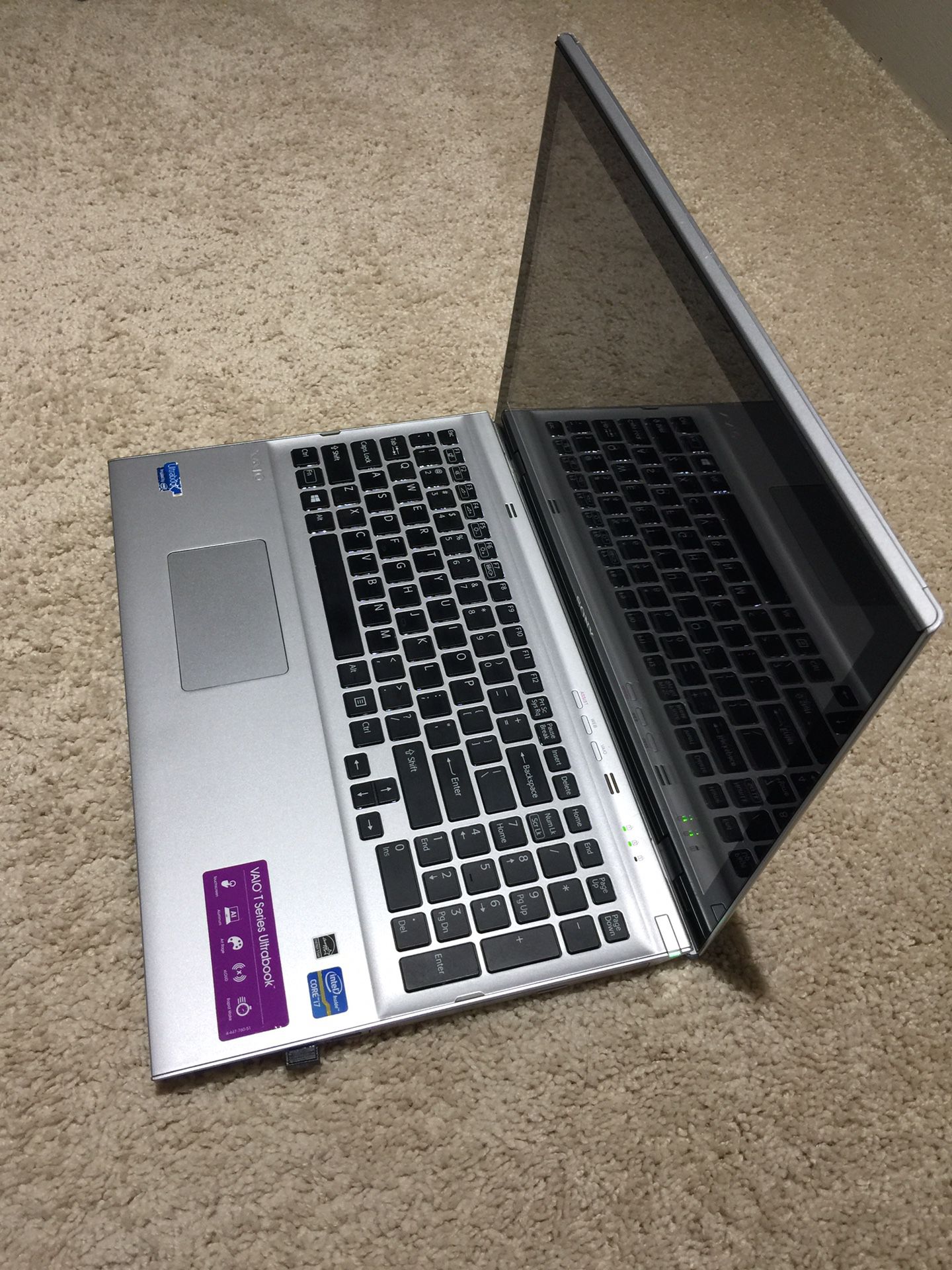 SONY VAIO 17” Laptop i7 CPU, 8GB RAM, 1 TB Hard Drive, Full Touch Screen IPS Panel Window 8 64-bit OS
