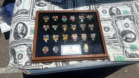 Super Bowl pins NFL