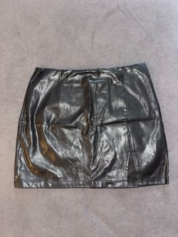 Black leather skirt Shein size large female