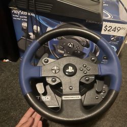 PlayStation racing sim steering wheel