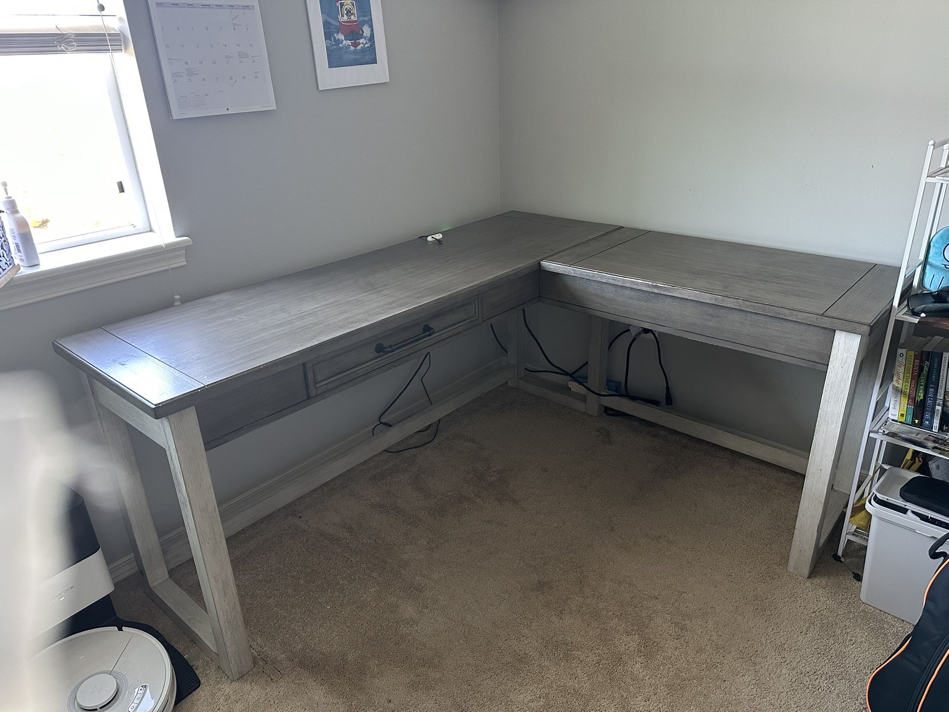 Workspace table - L Shaped, Height Adjustable Tab
